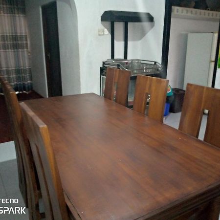 Desitha Family House Hotel Mirissa Kültér fotó