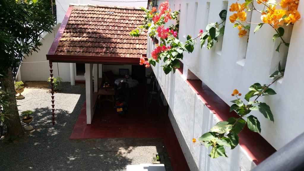 Desitha Family House Hotel Mirissa Kültér fotó